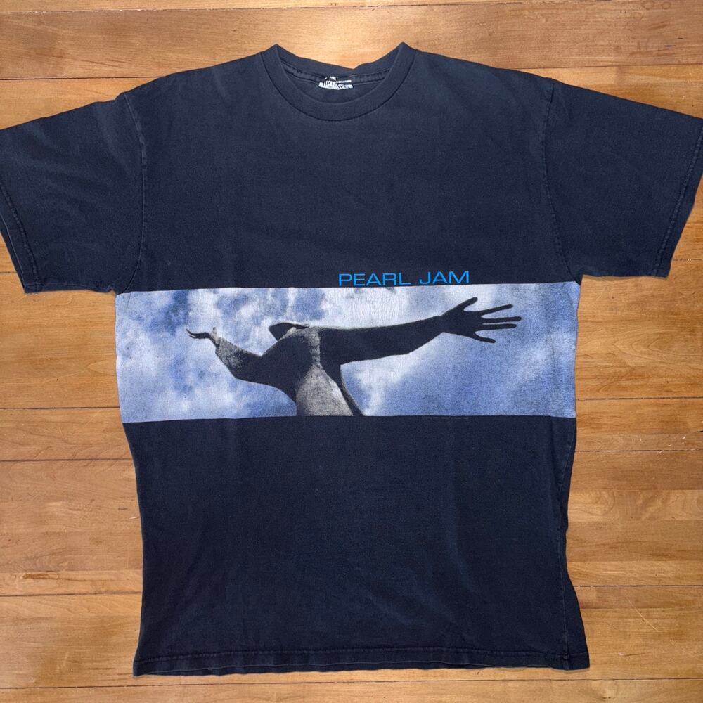 Vintage 1998 Pearl Jam Yield Tour Shirt XL Wraparound Given To Fly 90s Band Tee